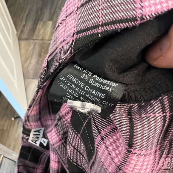 I.AM.GIA Aria pink black plaid cuffed straight leg pants no chain medium - Picture 15 of 15